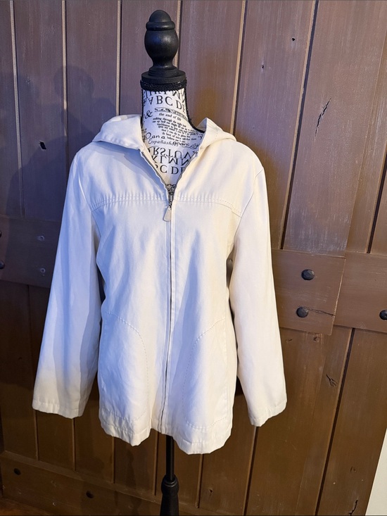 Jones New York Jackets & Blazers - Jones New York Cream Hooded Zip-Up Utility Jacket size Large petite